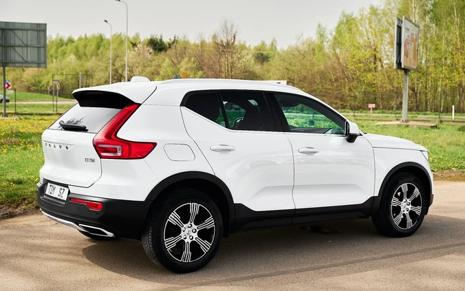 Volvo XC 40 cena 106800 przebieg: 109000, rok produkcji 2019 z Ropczyce małe 529